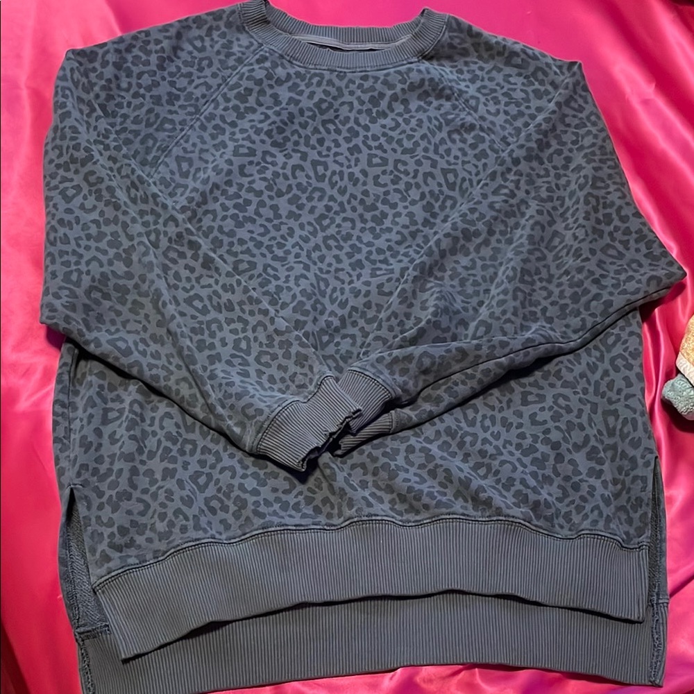 American Eagle Leopard Print Crewneck